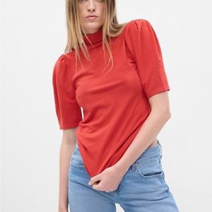 Gap NWT Puff Sleeve Top